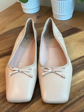 Vince Camuto square toed with leather bow ballet shoes, 9.5 NWOT